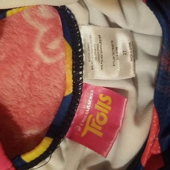 TROLLS Girls swimsuit size 2T - Picture 5 of 5